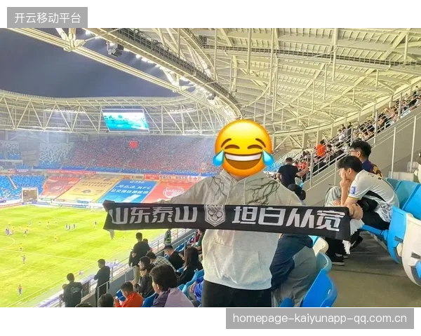 青岛海牛边路连续推进：接连制造关键威胁，书写联赛新篇章