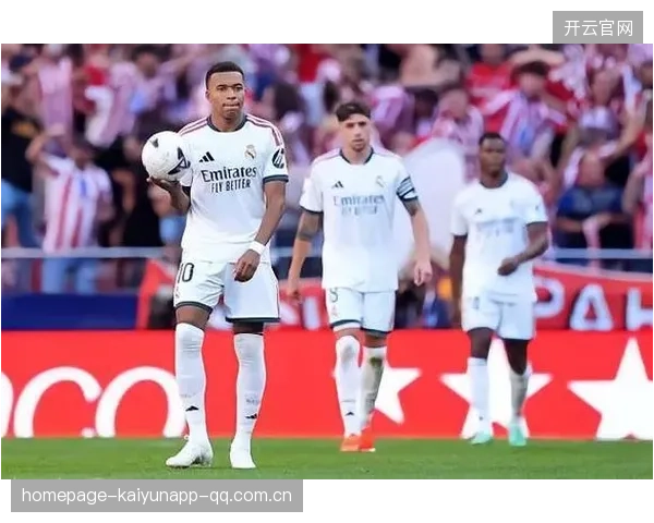 卡佩罗称皇马欧冠最大热门：从“神话”到“现实”——皇马如何在新赛季重塑冠军梦